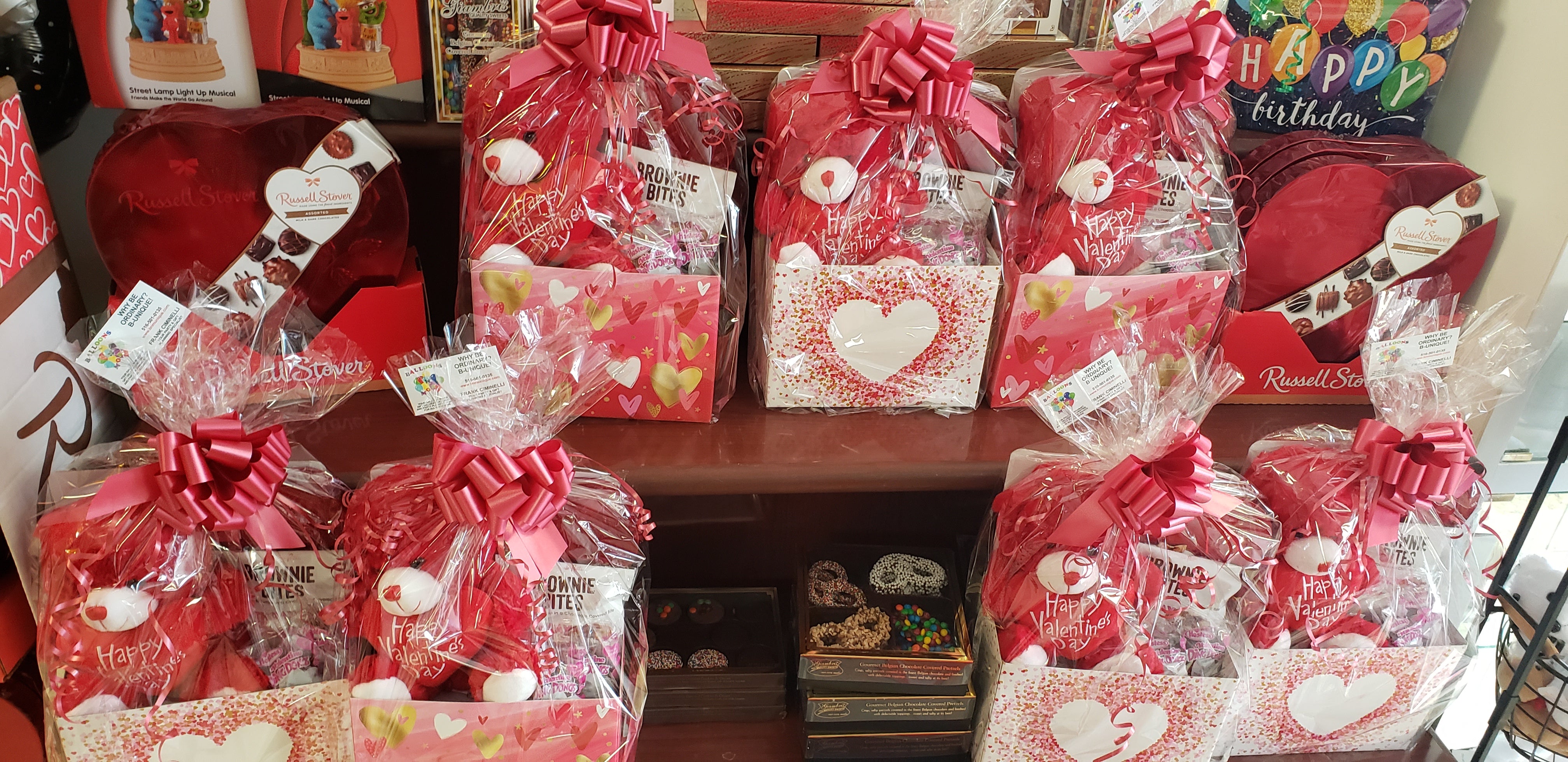 VALENTINE'S  GIFT BOX