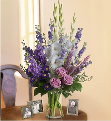 Same Day Sympathy Flowers Delivery Near Me. Make An Order & Pay Online