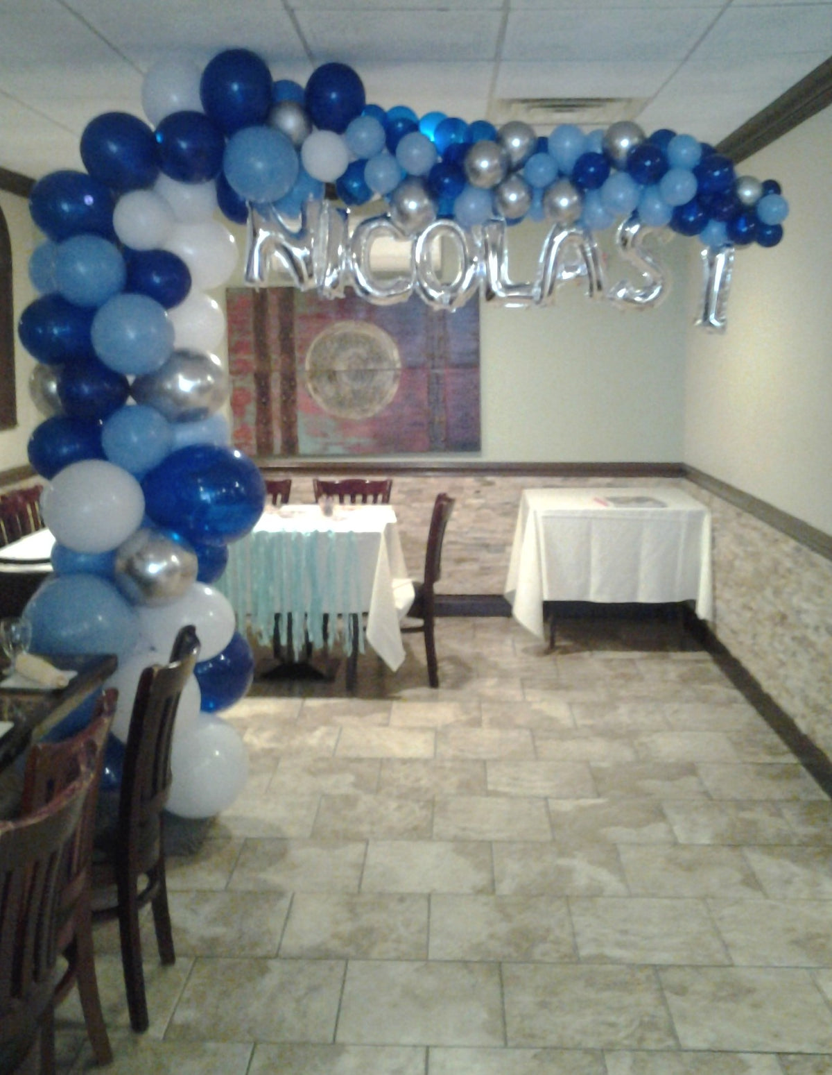 Same Day Balloon Decor Delivery Near Me. Make An Order & Pay Online